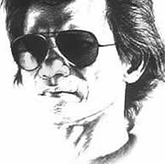 Cô đơn dưới ánh đèn vàng