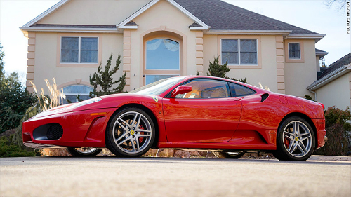 ferrari-cu-cua-trumpco-gia-ky-luc