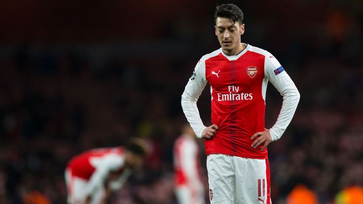Huyền thoại M.U chỉ trích thẳng mặt 3 sao Arsenal