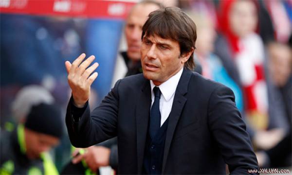 Chelsea có thể mất Conte, nếu bán các trụ cột
