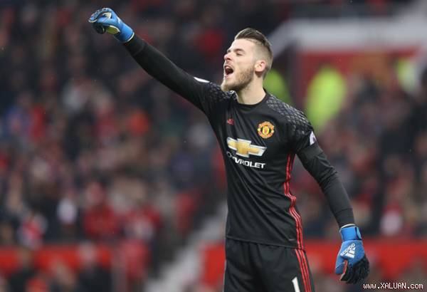 CĐV M.U ‘đổi ý’ về De Gea khi nghe đến ‘Buffon đệ nhị’