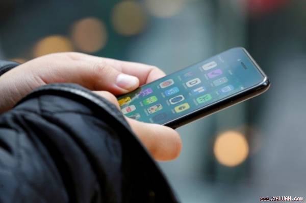 Apple bị kiện vì vô hiệu hóa thiết bị iOS khi nhờ bên thứ ba sửa chữa