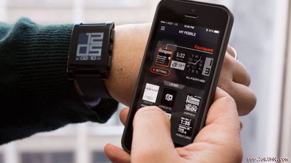 Đồng hồ Pebble vẫn hoạt động sau khi máy chủ Pebble tắt