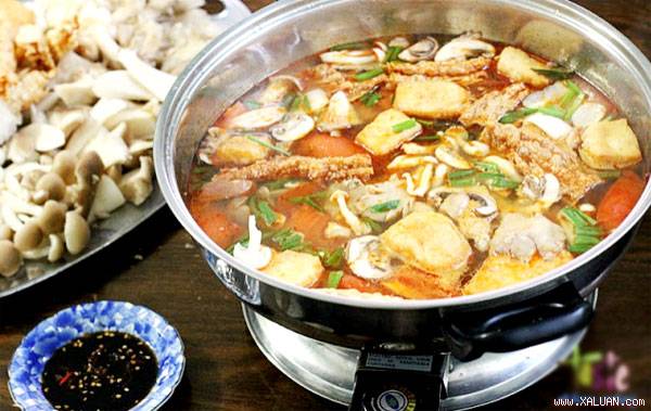 Lẩu nấm chua cay ngon ‘ngất ngây’ cho ngày lễ