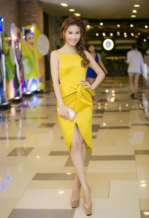 Mặc màu nắng chuẩn như Thu Thảo, Hà Tăng để hè thêm rạng rỡ