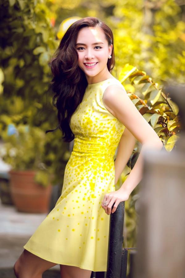 Mặc màu nắng chuẩn như Thu Thảo, Hà Tăng để hè thêm rạng rỡ