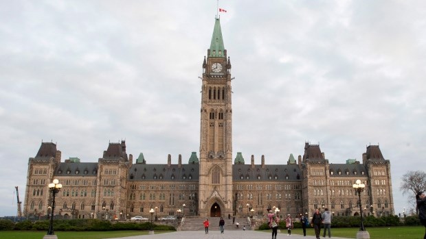 Canada điều tra khẩn cấp tin do thám điện thoại quanh tòa nhà Quốc hội