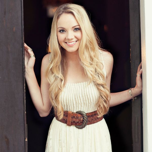 Danielle Bradbery