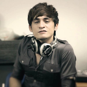  Tonny Việt