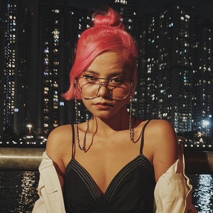 Tia Hải Châu