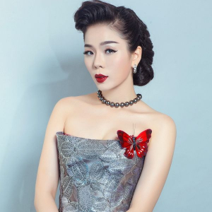  Lệ Quyên
