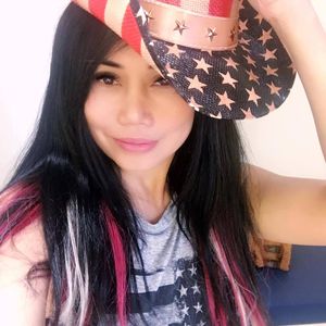 Lynda Trang Đài