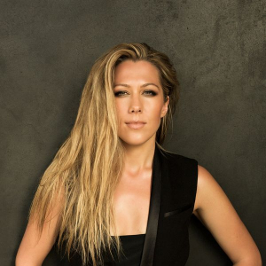  Colbie Caillat