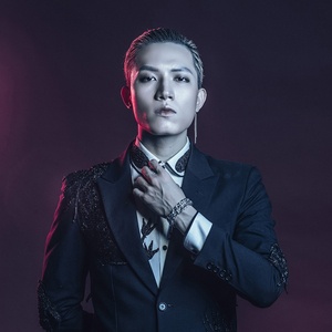 Anh Tú (The Voice)